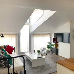https://appartement-avec-chambre-et-terrasse-toulouse-centre.midi-pyreneeshotels.com